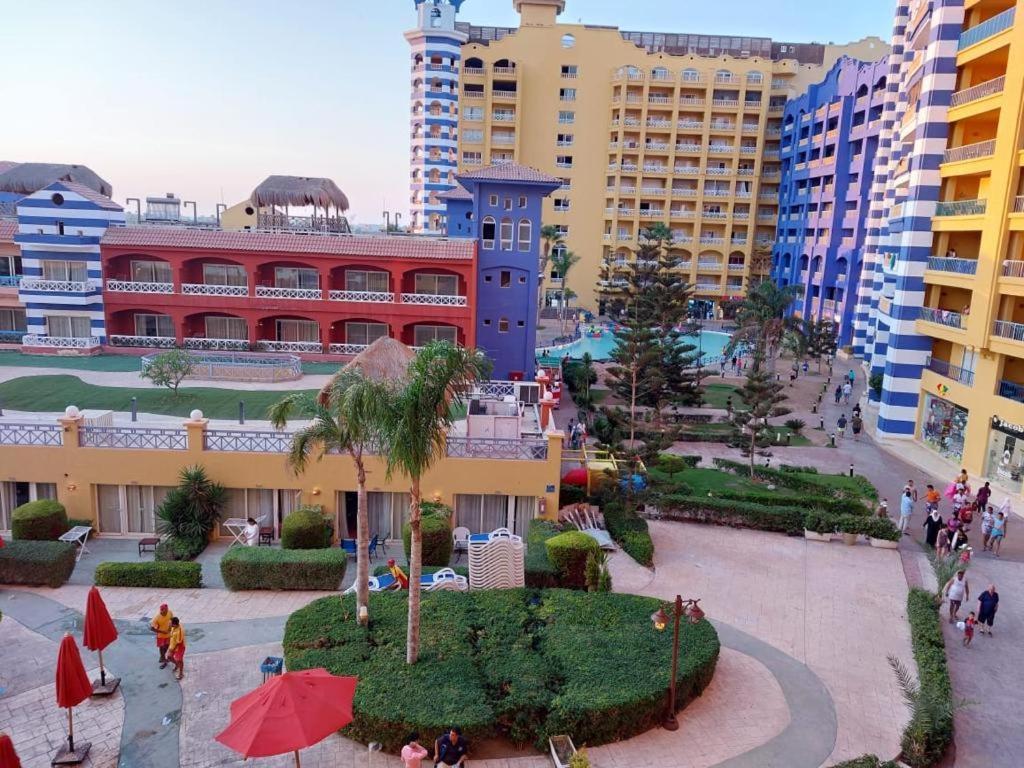 Porto Marina Resort Chalets Families Only El-Alameyn Dış mekan fotoğraf