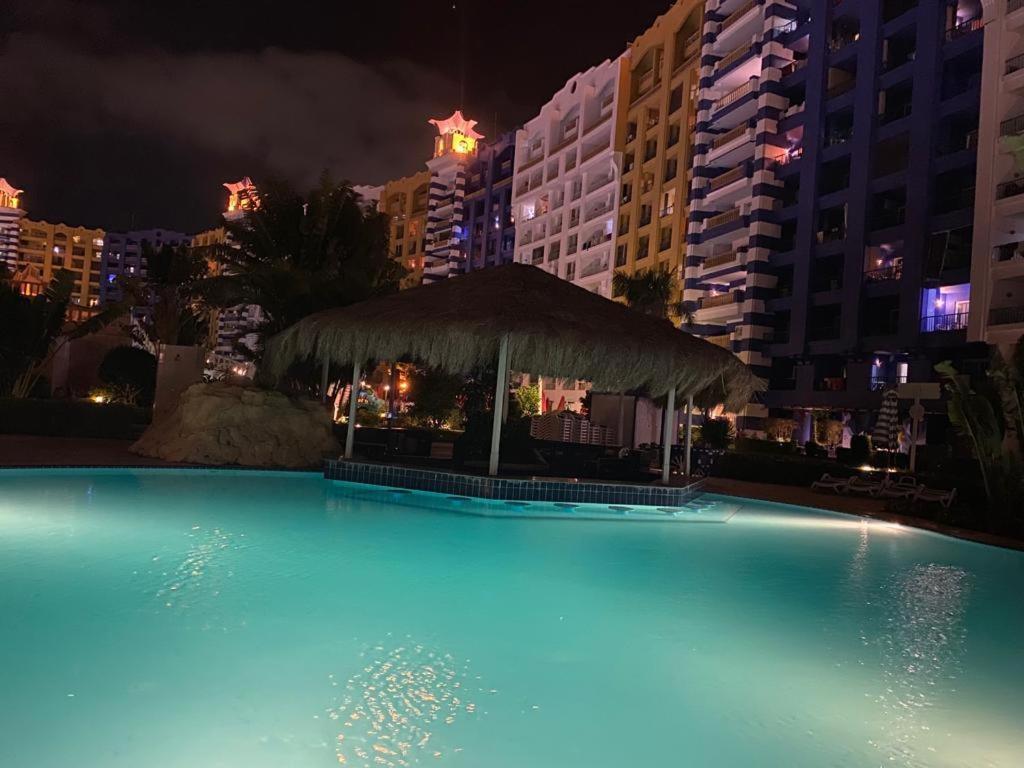 Porto Marina Resort Chalets Families Only El-Alameyn Dış mekan fotoğraf