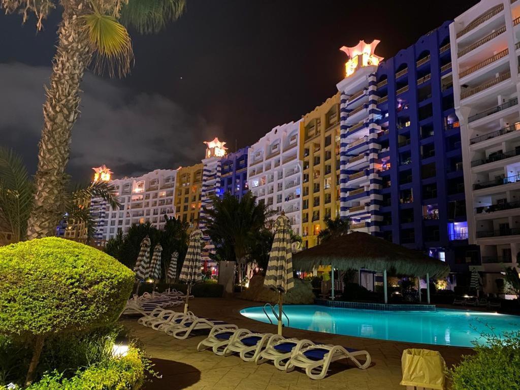 Porto Marina Resort Chalets Families Only El-Alameyn Dış mekan fotoğraf