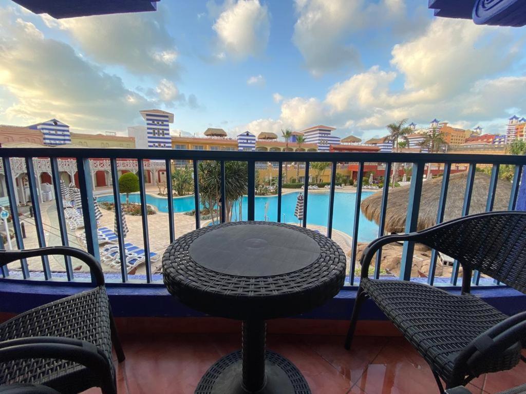 Porto Marina Resort Chalets Families Only El-Alameyn Dış mekan fotoğraf